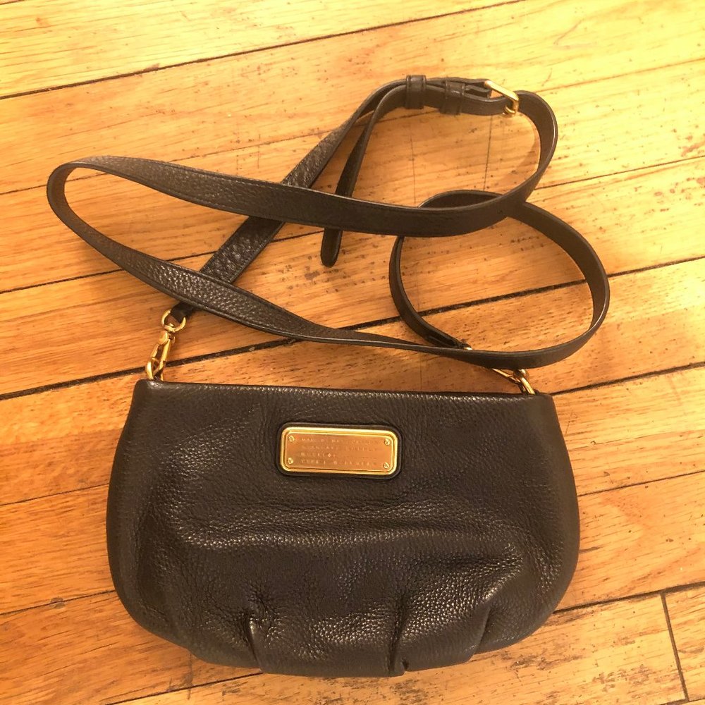 Marc by Marc Jacobs pebbled leather crossbody